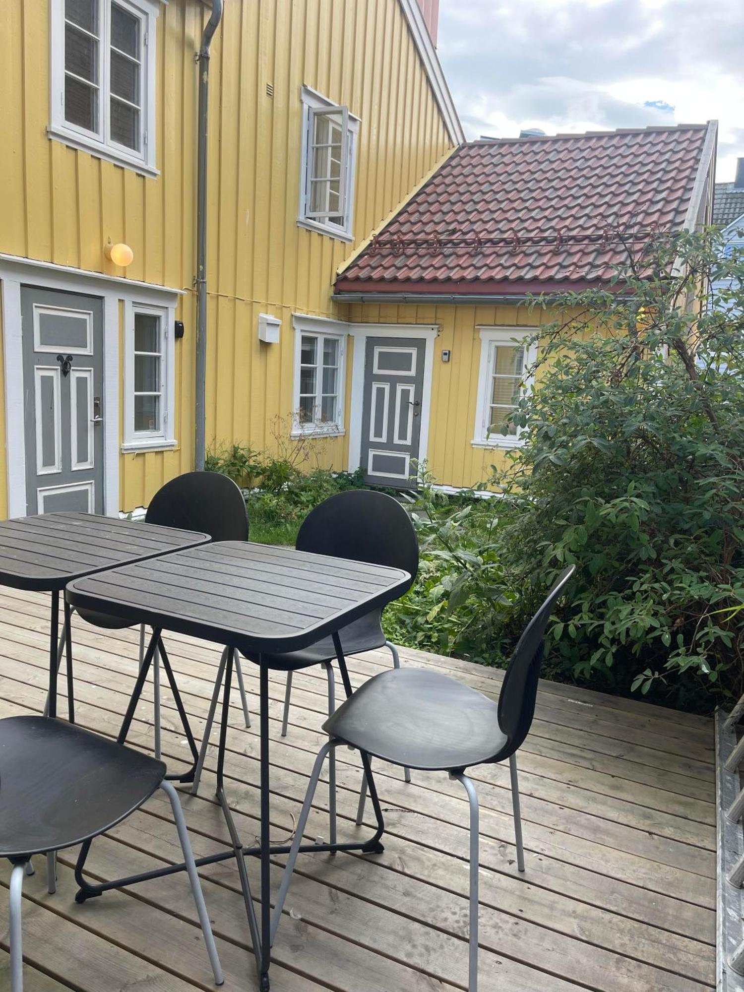 Sjarmerende Historisk Leilighet Midt I Tromso Ngoại thất bức ảnh